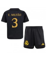 Real Madrid Eder Militao #3 Kolmaspaita Lasten 2023-24 Lyhythihainen (+ shortsit)